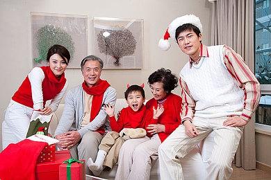 外媒评2021年15款最佳PS5游戏 《暗影火炬城》在列